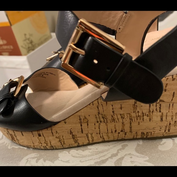 Restricated Sandals Black with Cork Soles Size 8. - Picture 2 of 3